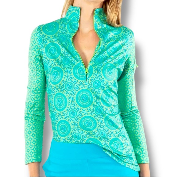 Gretchen Scott Designs Tops - Gretchen Scott St Lawrence Half Zip Pullover Turq Kelly Medallion XL